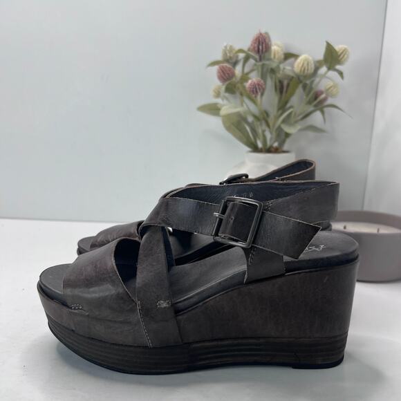 Antelope Strappy Leather Wedge Platform Sandals Dark Gray Women's 6-6.5/EU 37D - Picture 1 of 11